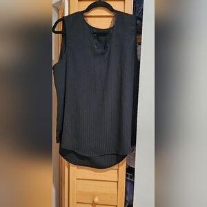 Adrianna Papell Black Sleeveless Tank Top